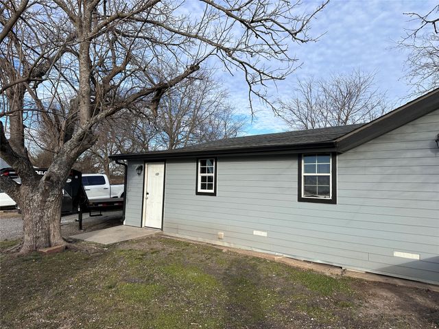 19487 County Road 656, Farmersville, TX 75442