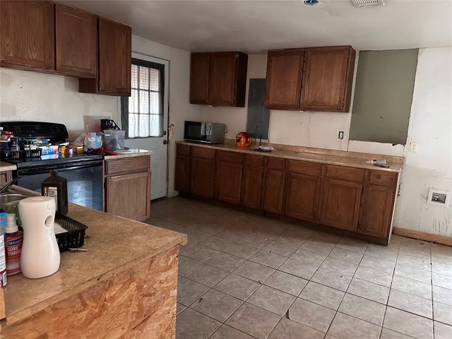 19487 County Road 656, Farmersville, TX 75442