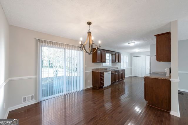 30 Vickie Drive, Hiram, GA 30141