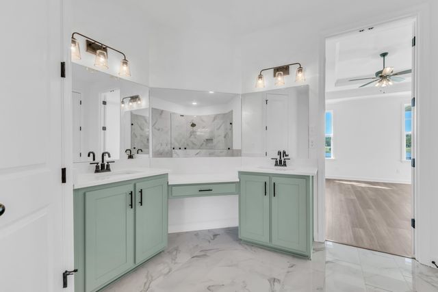 5367 KAITLYNN ROSE DR W, Lakeland, TN 38002