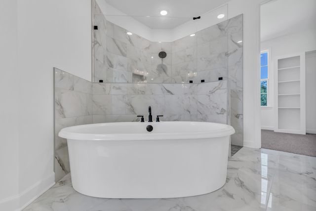 5367 KAITLYNN ROSE DR W, Lakeland, TN 38002