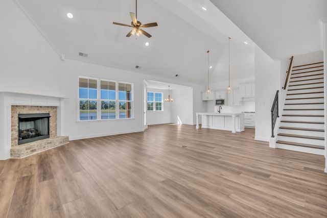 5367 KAITLYNN ROSE DR W, Lakeland, TN 38002