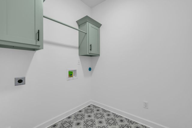 5367 KAITLYNN ROSE DR W, Lakeland, TN 38002