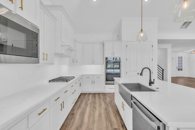 5367 KAITLYNN ROSE DR W, Lakeland, TN 38002