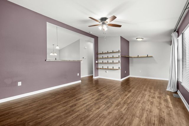 305 18TH ST NW, Minot, ND 58703