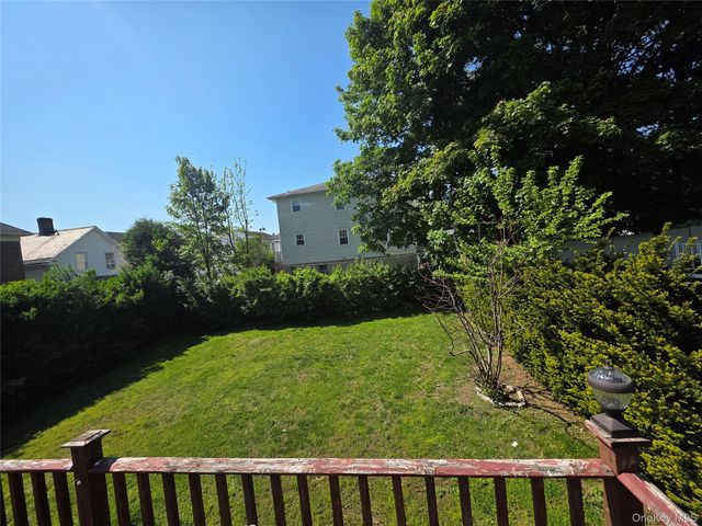 92 Edgewood Avenue, Yonkers, NY 10704