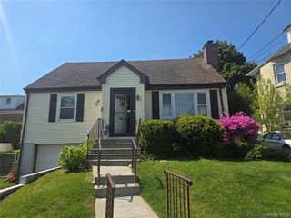 92 Edgewood Avenue, Yonkers, NY 10704