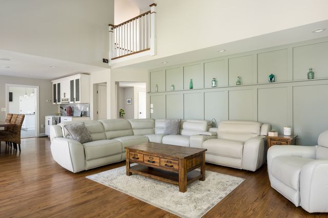 11 Walnut St, Freetown, MA 02702