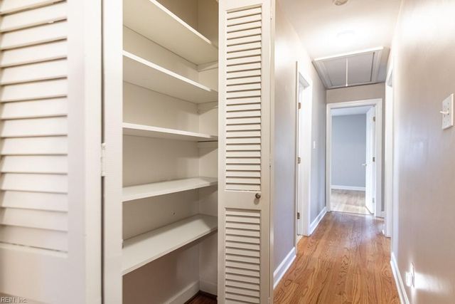 130 Stage RD, Newport News, VA 23606