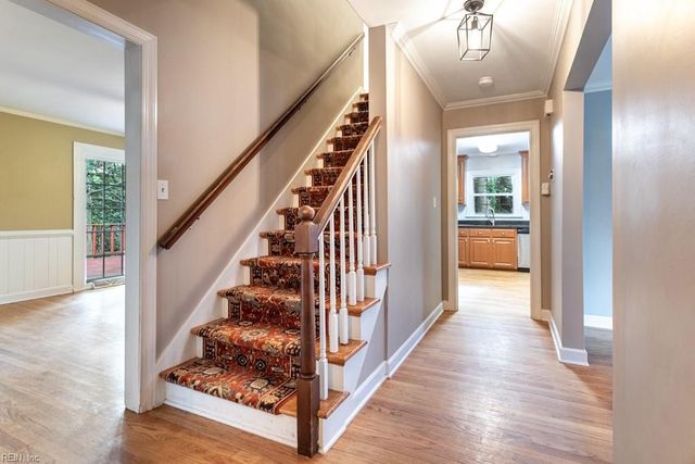 130 Stage RD, Newport News, VA 23606