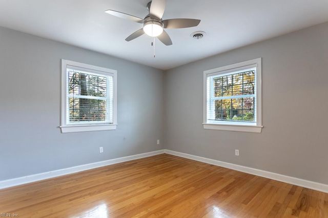 130 Stage RD, Newport News, VA 23606