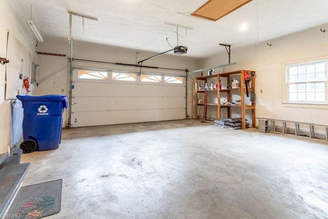 130 Stage RD, Newport News, VA 23606