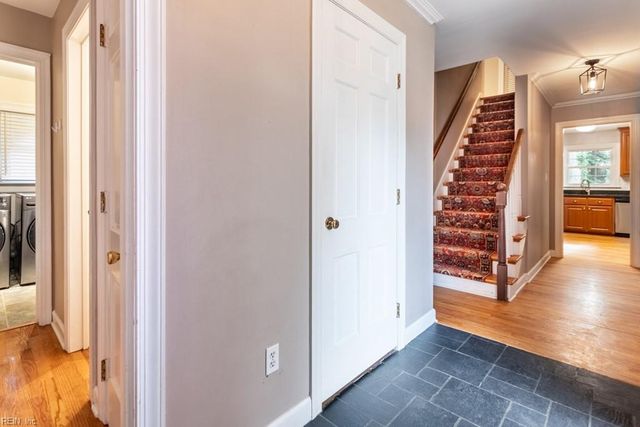 130 Stage RD, Newport News, VA 23606