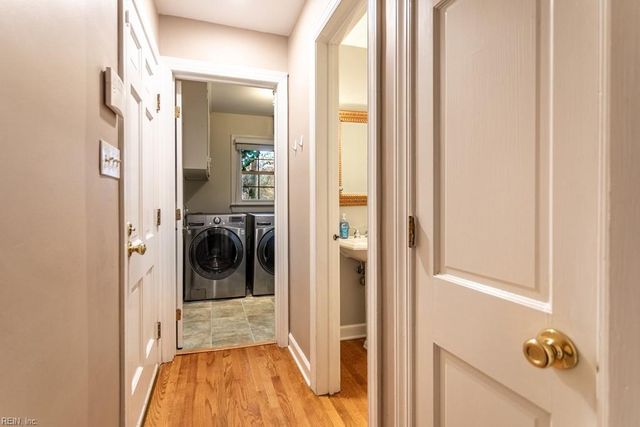 130 Stage RD, Newport News, VA 23606