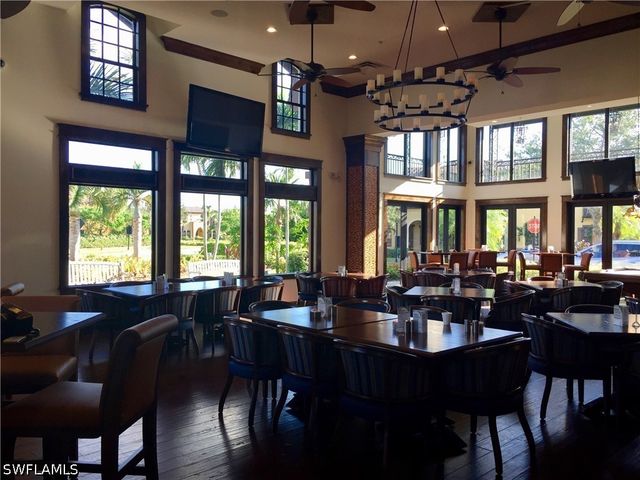 9126 Chula Vista ST 12301, Naples, FL 34113