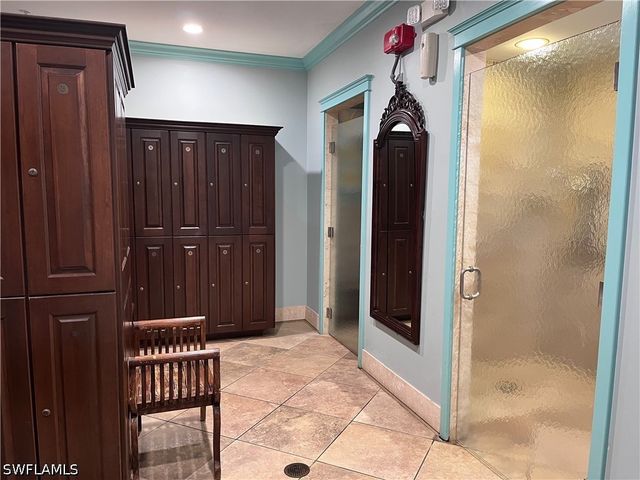 9126 Chula Vista ST 12301, Naples, FL 34113
