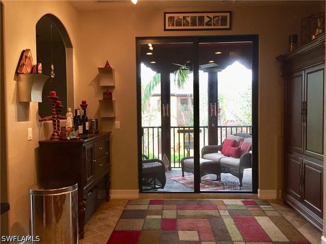 9126 Chula Vista ST 12301, Naples, FL 34113