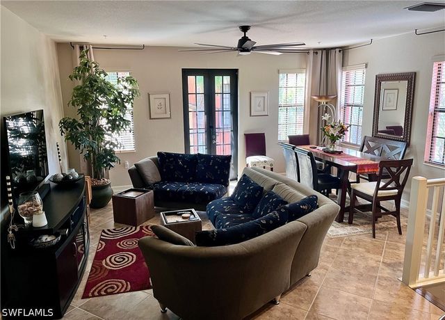 9126 Chula Vista ST 12301, Naples, FL 34113
