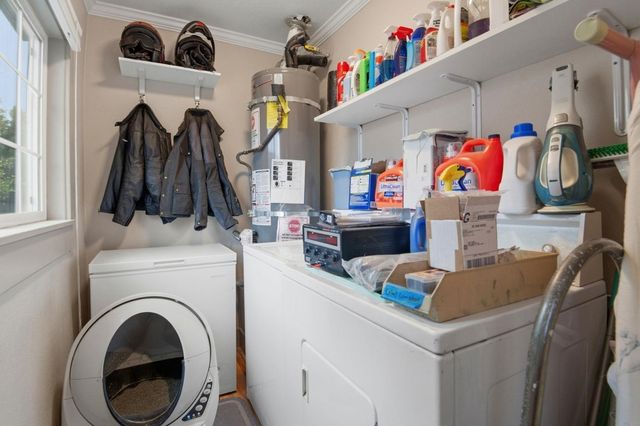 2155 2155 Chestnut St, Livermore, CA 94551