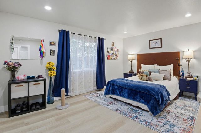 2155 2155 Chestnut St, Livermore, CA 94551