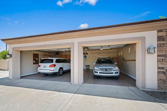 3559 E PEARL Circle, Mesa, AZ 85213