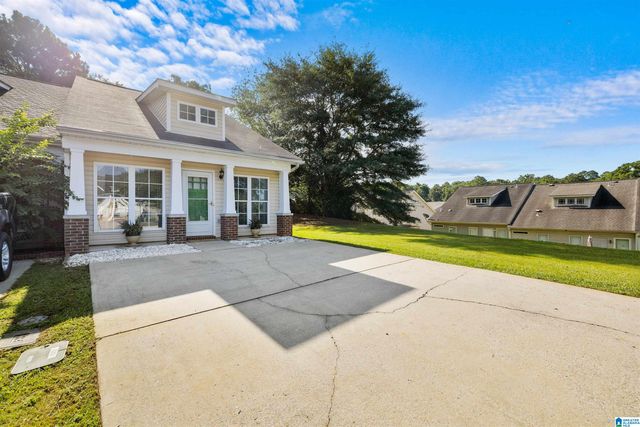 185 LITTLE JOHN CIRCLE, Calera, AL 35040