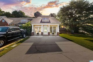 185 LITTLE JOHN CIRCLE, Calera, AL 35040