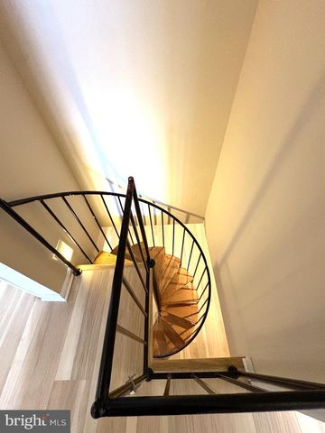 512 DENNIS AVE, Silver Spring, MD 20901