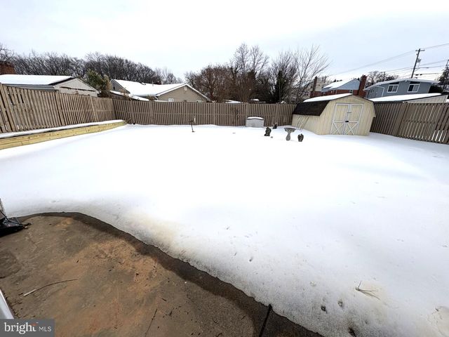 512 DENNIS AVE, Silver Spring, MD 20901