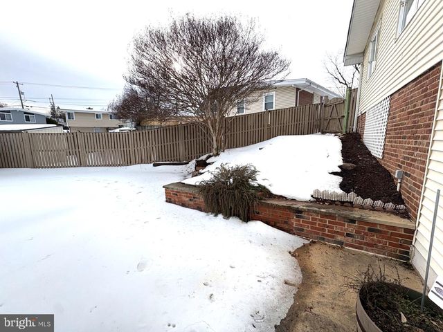 512 DENNIS AVE, Silver Spring, MD 20901