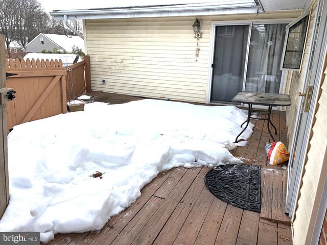 512 DENNIS AVE, Silver Spring, MD 20901