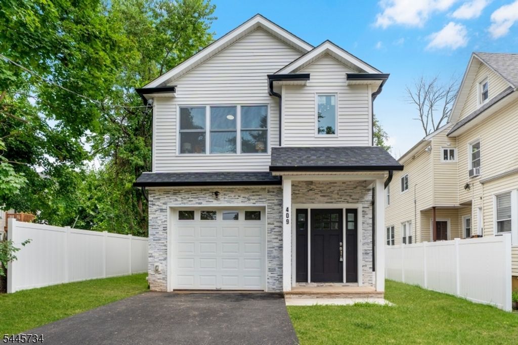 409 John St, Plainfield City, NJ 07060 — exterior