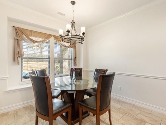 2501 Bunker Hill Drive, Burleson, TX 76028