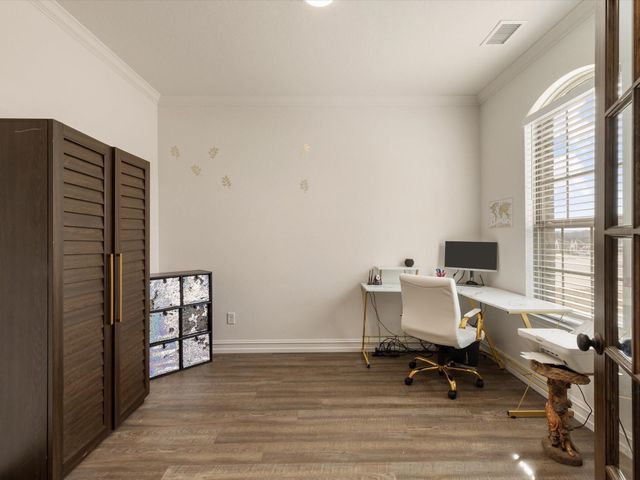 2501 Bunker Hill Drive, Burleson, TX 76028