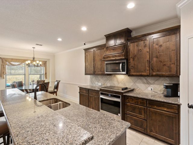 2501 Bunker Hill Drive, Burleson, TX 76028