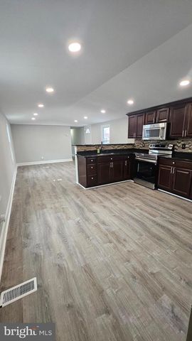 12 SUSAN ST, Stafford, VA 22556