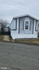 12 SUSAN ST, Stafford, VA 22556