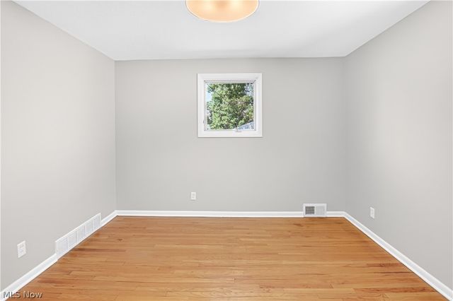 317 E 312th Street, Willowick, OH 44095