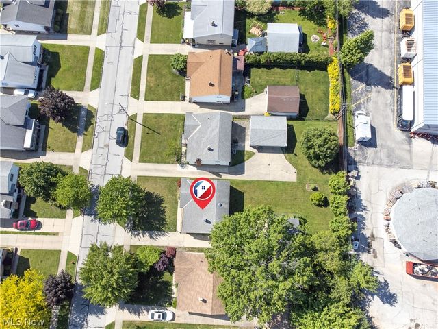 317 E 312th Street, Willowick, OH 44095