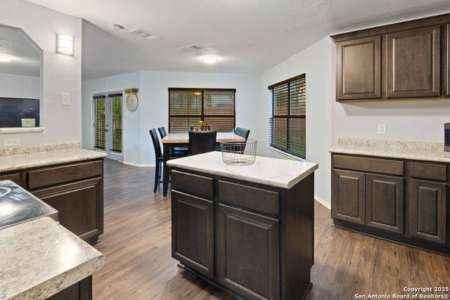 7354 Clipper Oak, San Antonio, TX 78249