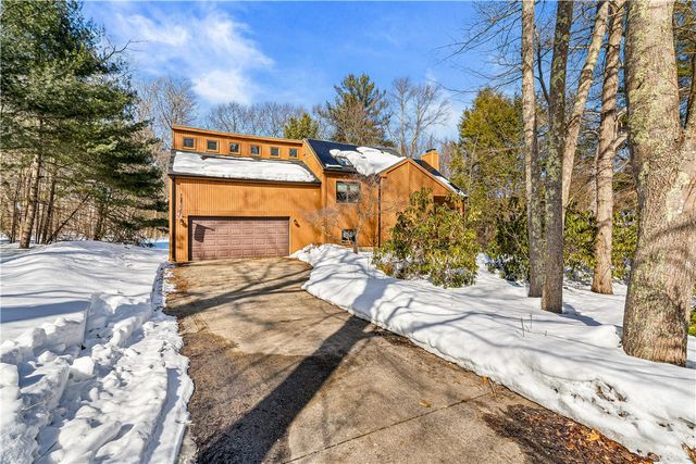 3 Rogler Farm Road, Smithfield, RI 02917