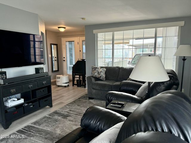 7750 E BROADWAY Road 677, Mesa, AZ 85208