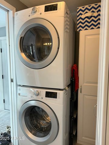 7750 E BROADWAY Road 677, Mesa, AZ 85208