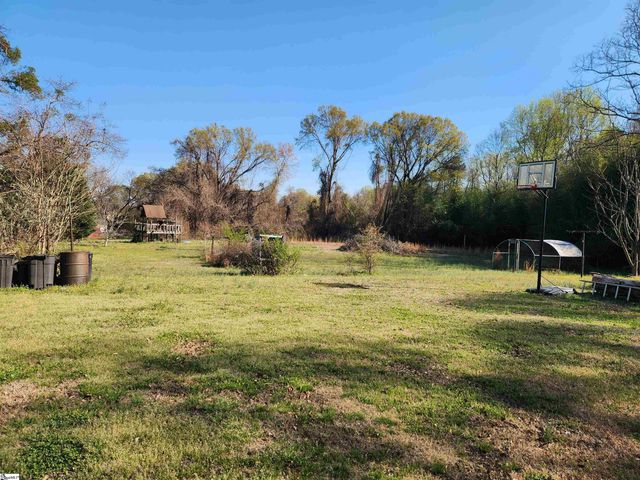 1212 Duncan Reidville Road, Duncan, SC 29344