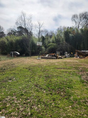 1212 Duncan Reidville Road, Duncan, SC 29344