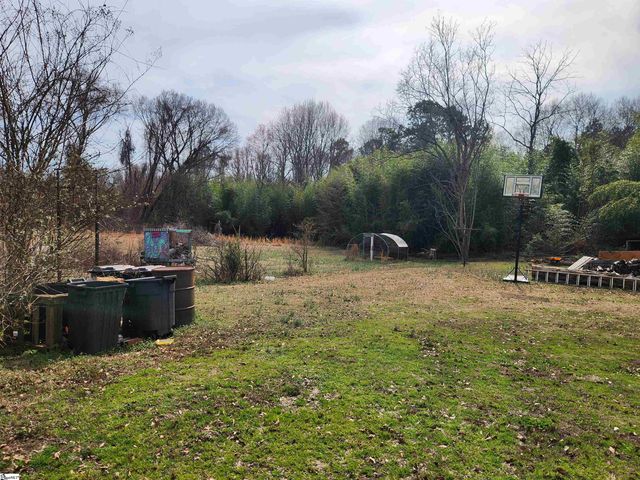1212 Duncan Reidville Road, Duncan, SC 29344