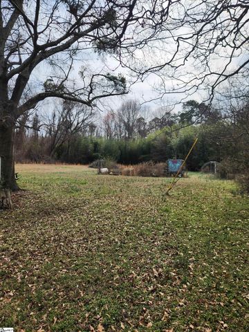 1212 Duncan Reidville Road, Duncan, SC 29344
