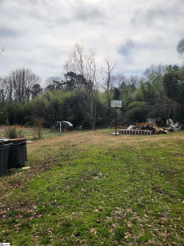 1212 Duncan Reidville Road, Duncan, SC 29344