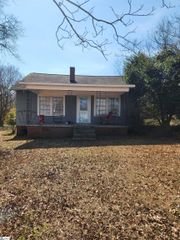 1212 Duncan Reidville Road, Duncan, SC 29344