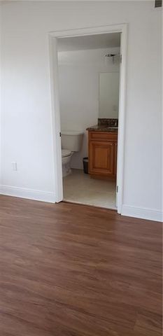 1524 Lake Crystal Drive H, West Palm Beach, FL 33411